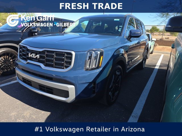 Used 2025 Midnight Lake Blue Kia S image 1