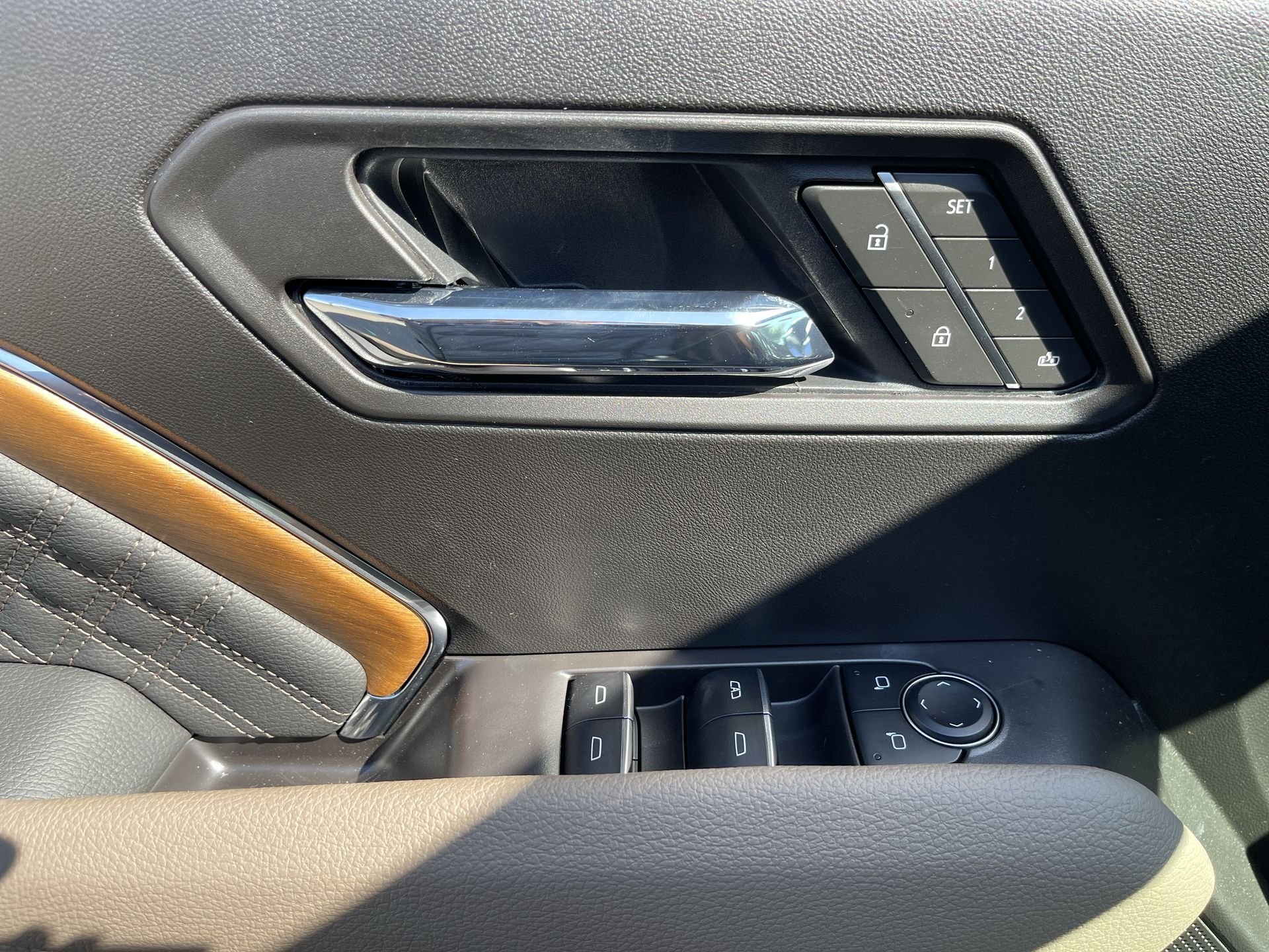 2025 GMC Canyon Denali - Photo 59