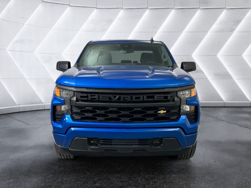 Used 2023 Blue Chevrolet Custom image 2
