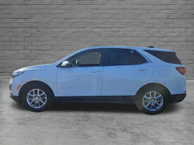 Used 2024 Summit White Chevrolet LT image 2