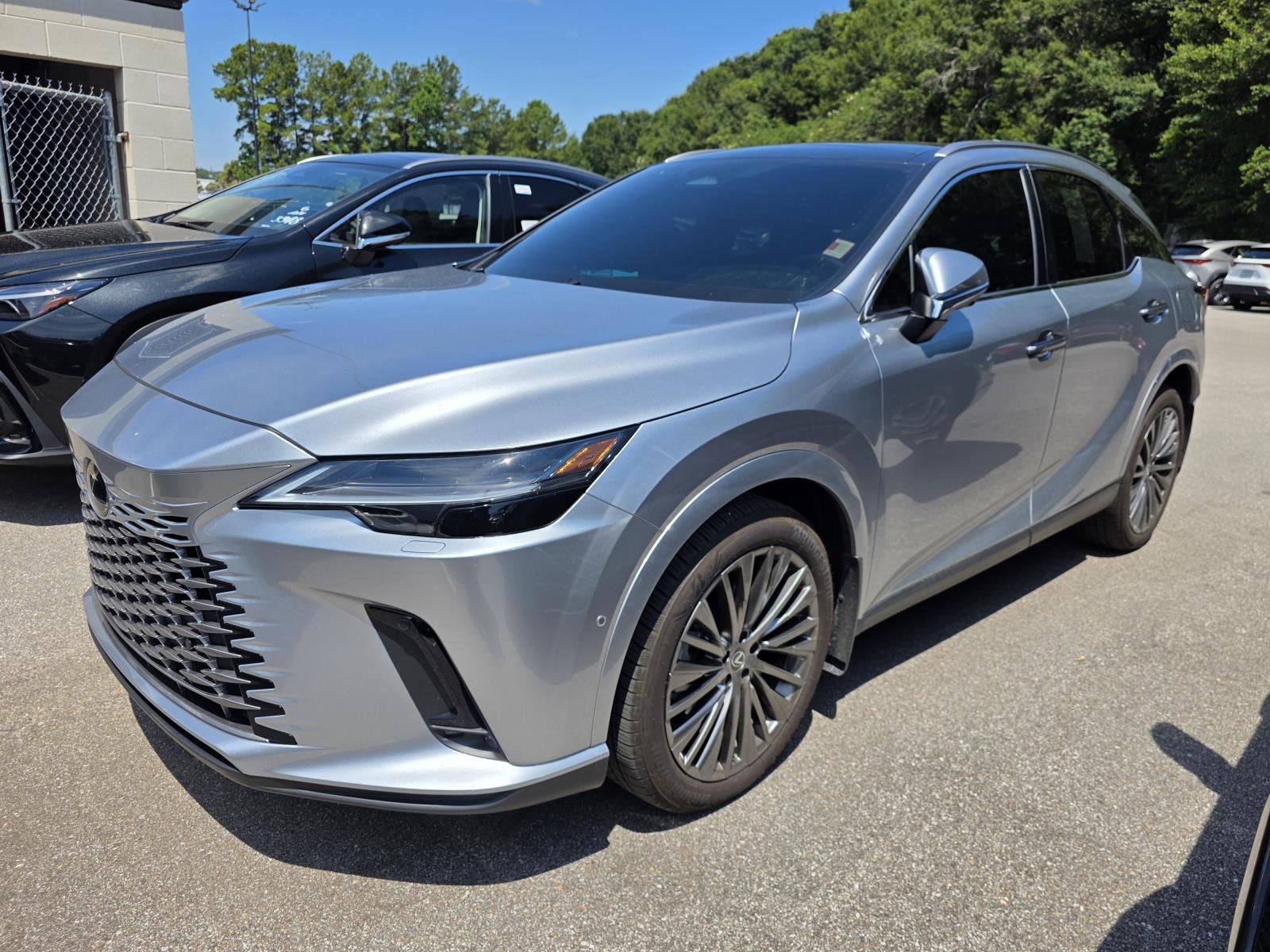 Certified Used 2025 Iridium Lexus 350 Luxury image 14