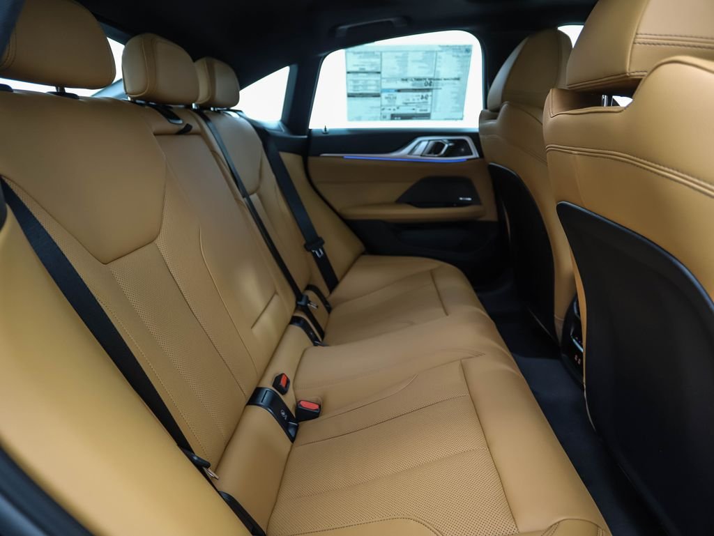 2025 BMW i4 40 - Photo 25