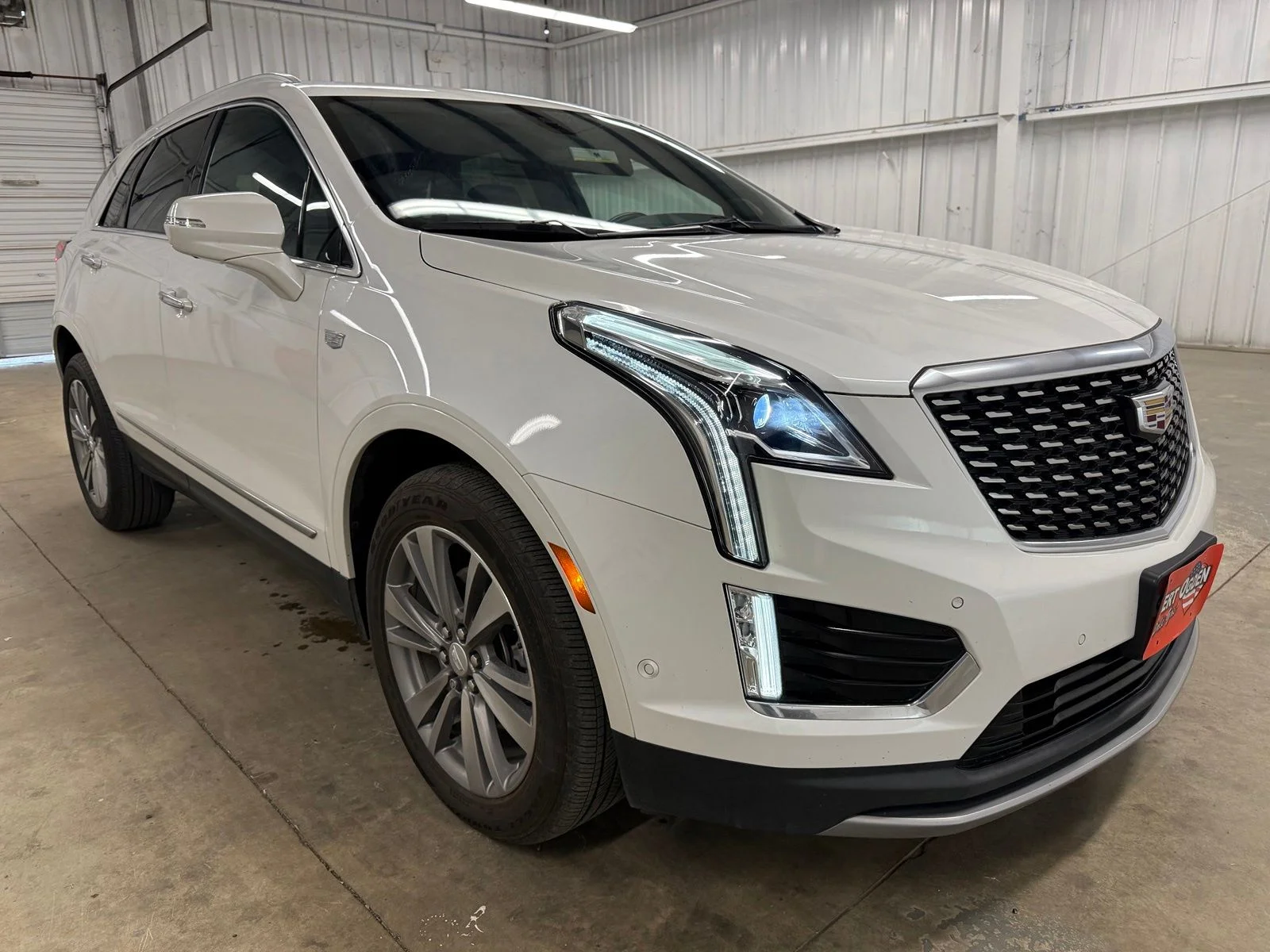 Used 2022 White Cadillac Premium Luxury image 1