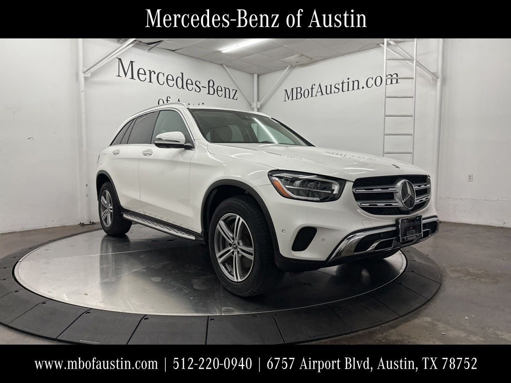 2022 Mercedes-Benz GLC GLC 300's photo
