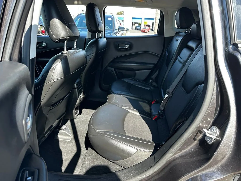 Used 2019 Gray Jeep Latitude image 21
