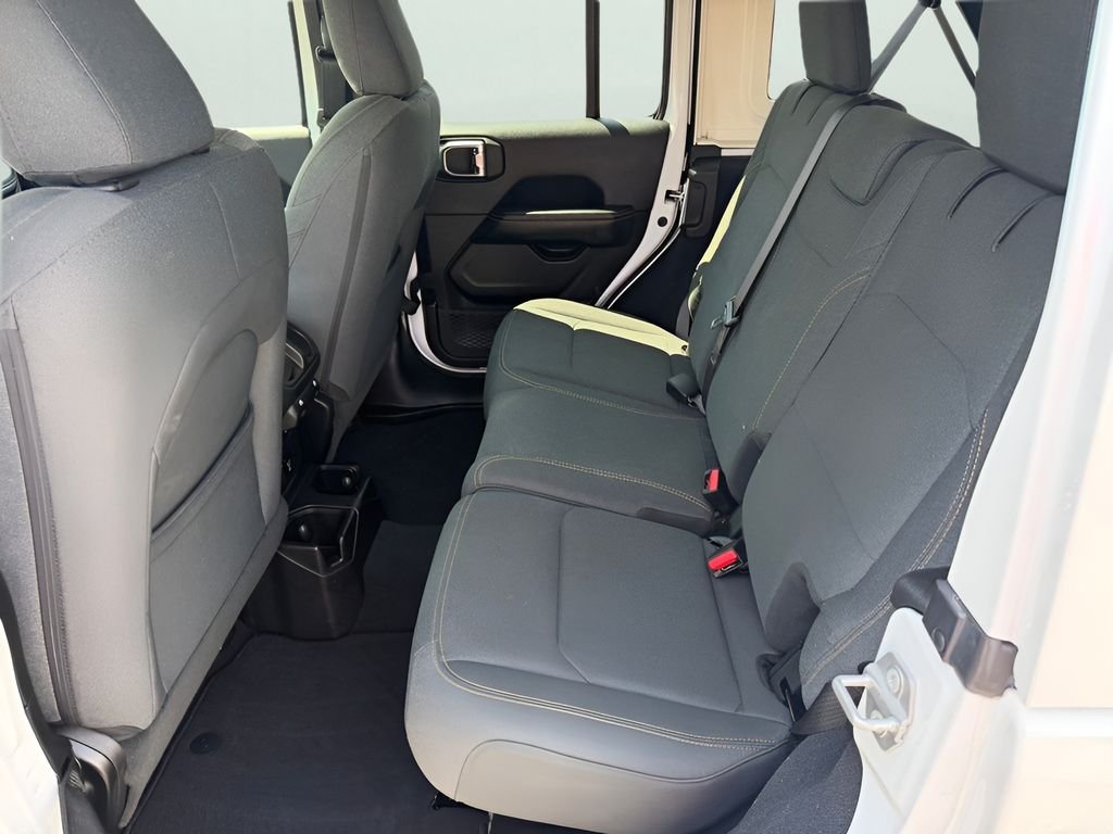 Used 2025 Bright White Clearcoat Jeep Sahara image 9
