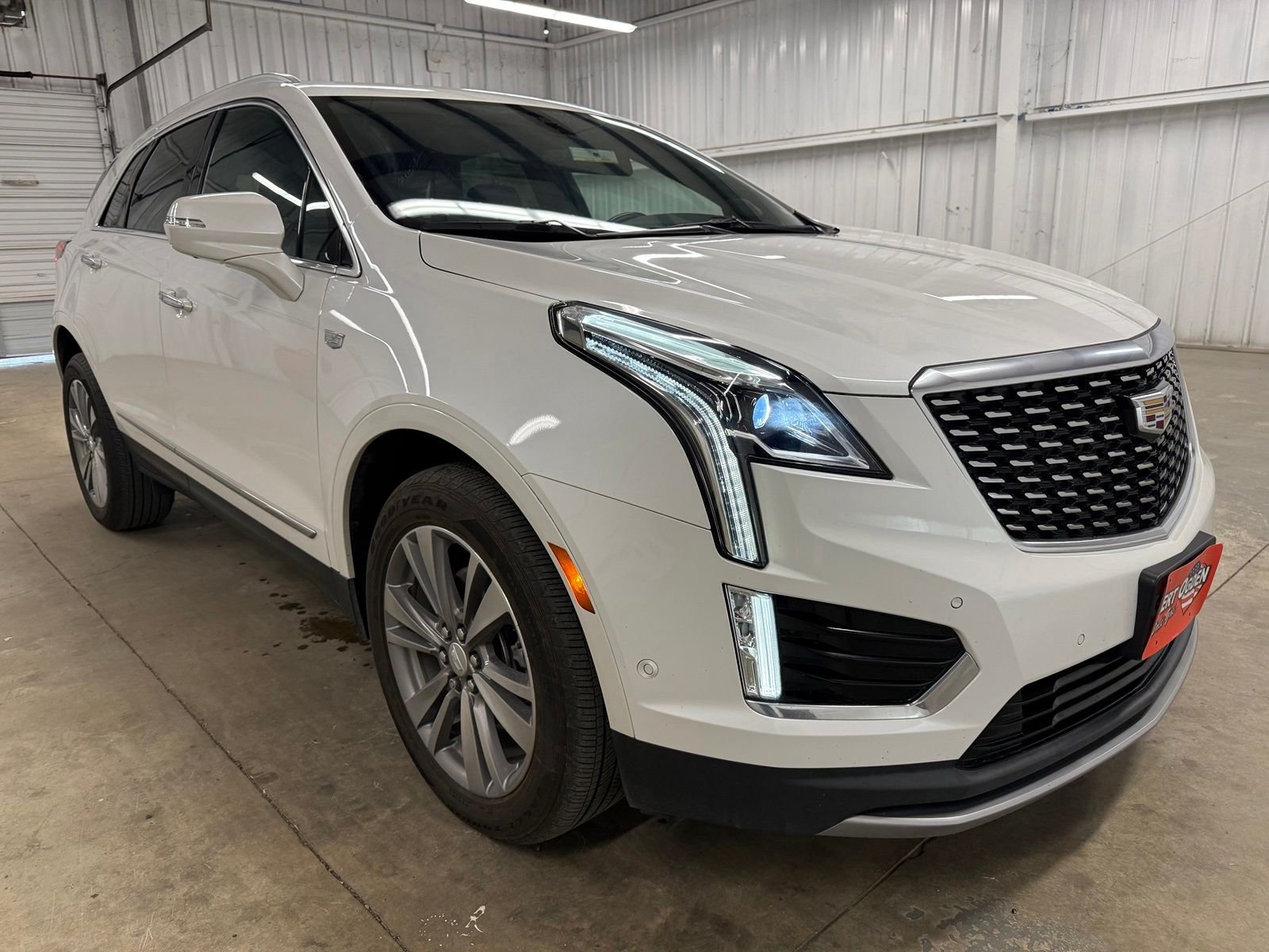 Used 2022 White Cadillac Premium Luxury image 1