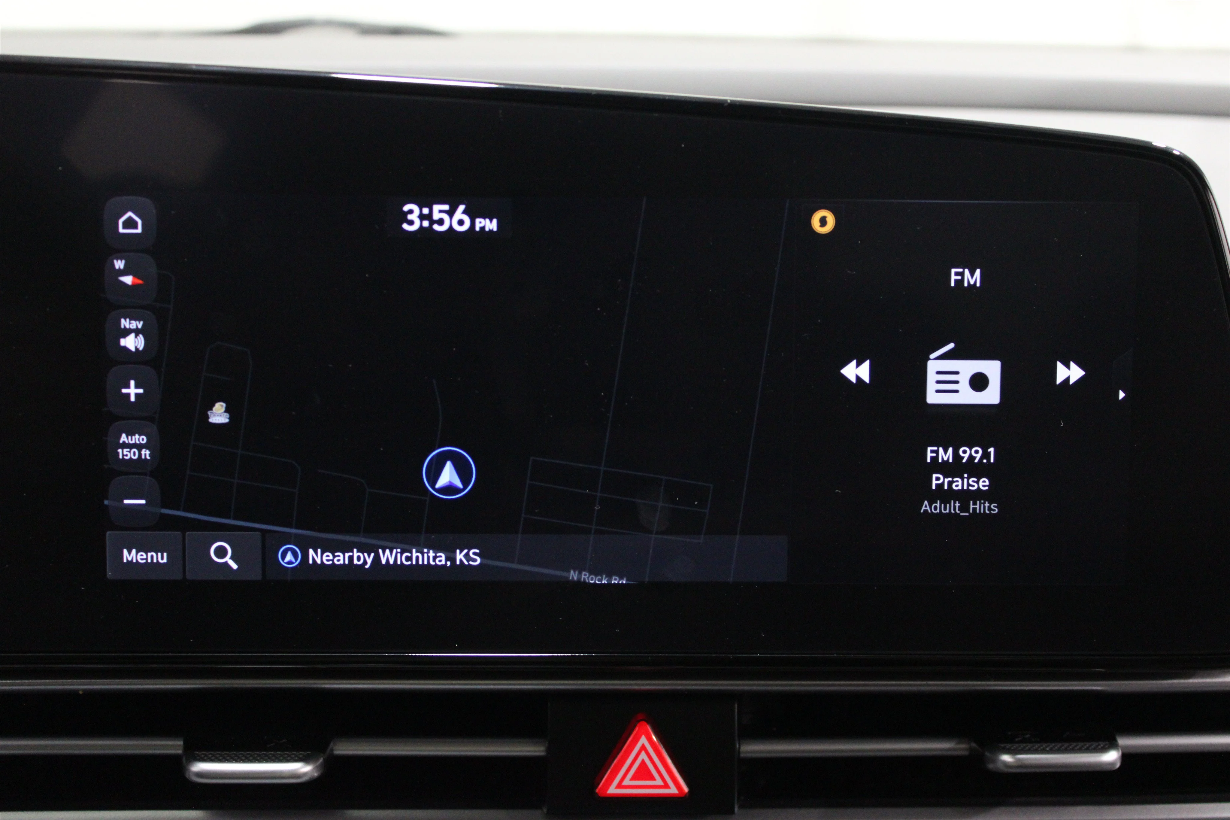 Used 2023 Onyx Black Hyundai SEL image 12