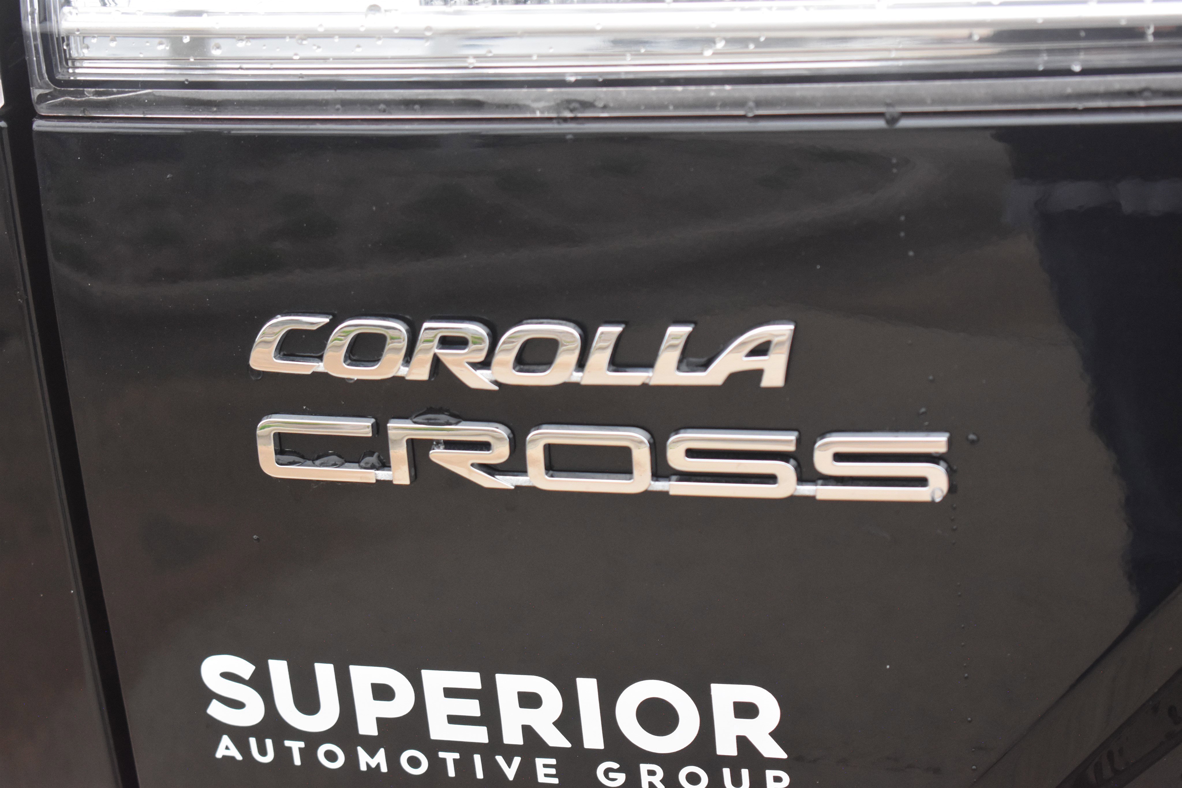 2022 Toyota Corolla Cross LE - Photo 7