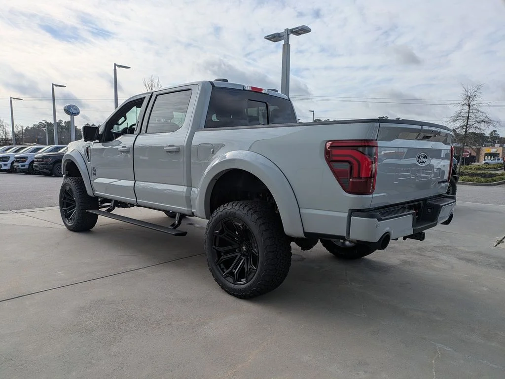New 2026 Avalanche Ford Lariat image 6
