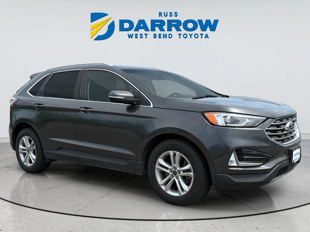 Used 2020 Gray Ford SEL image 6