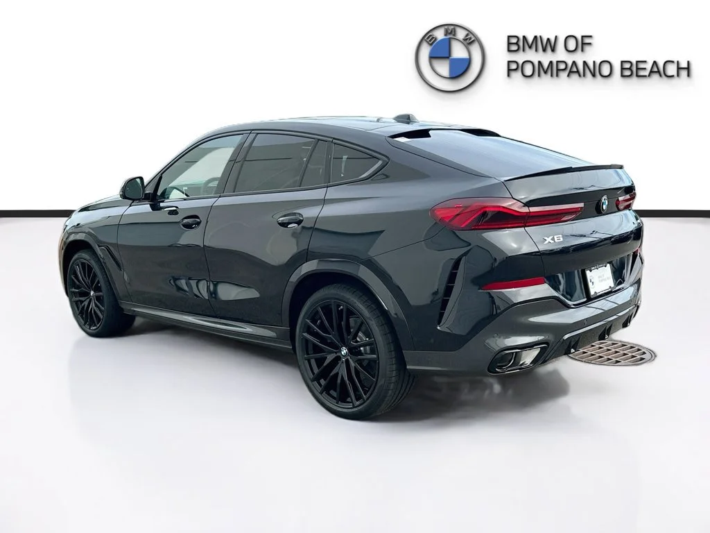 New 2027 Black Sapphire Metallic BMW xDrive40i image 5