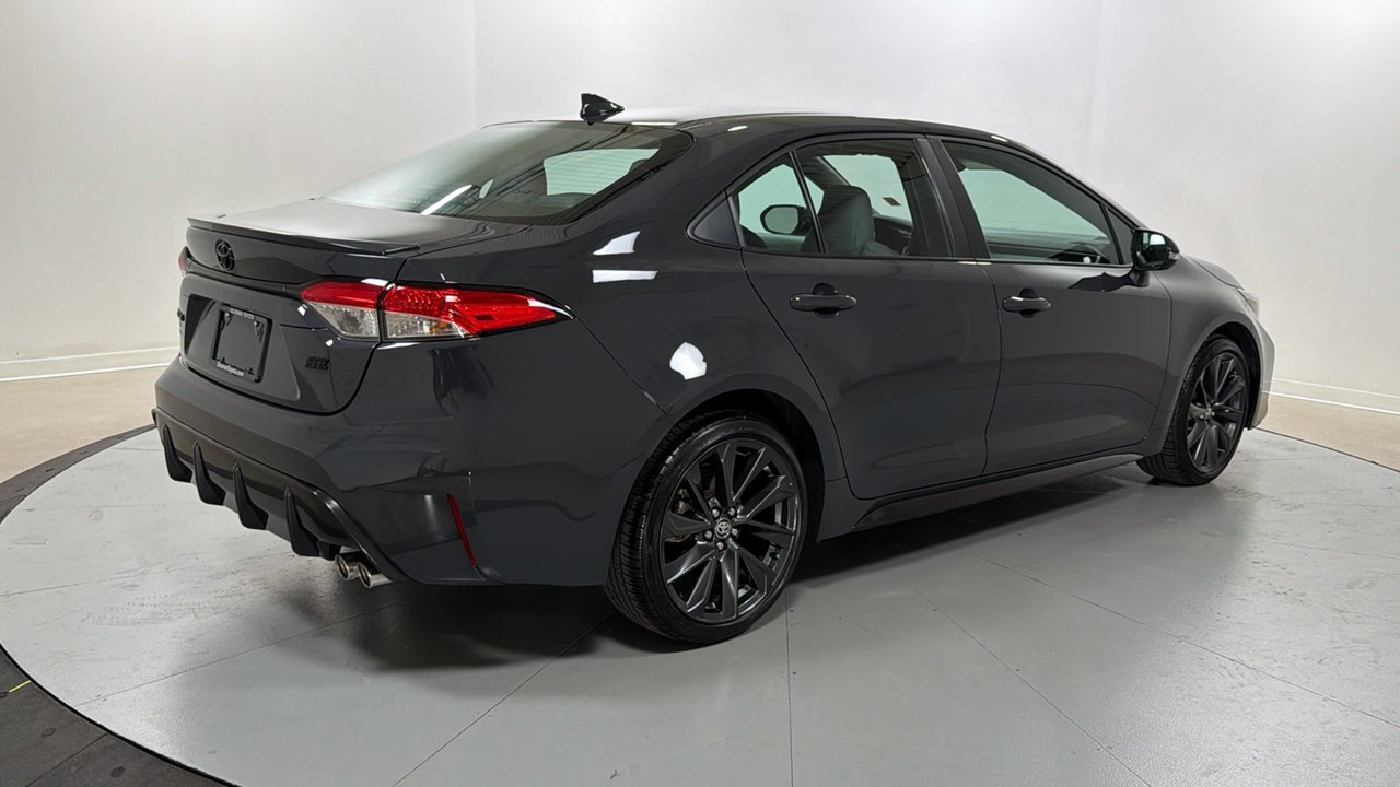 Certified Used 2025  Toyota SE image 5