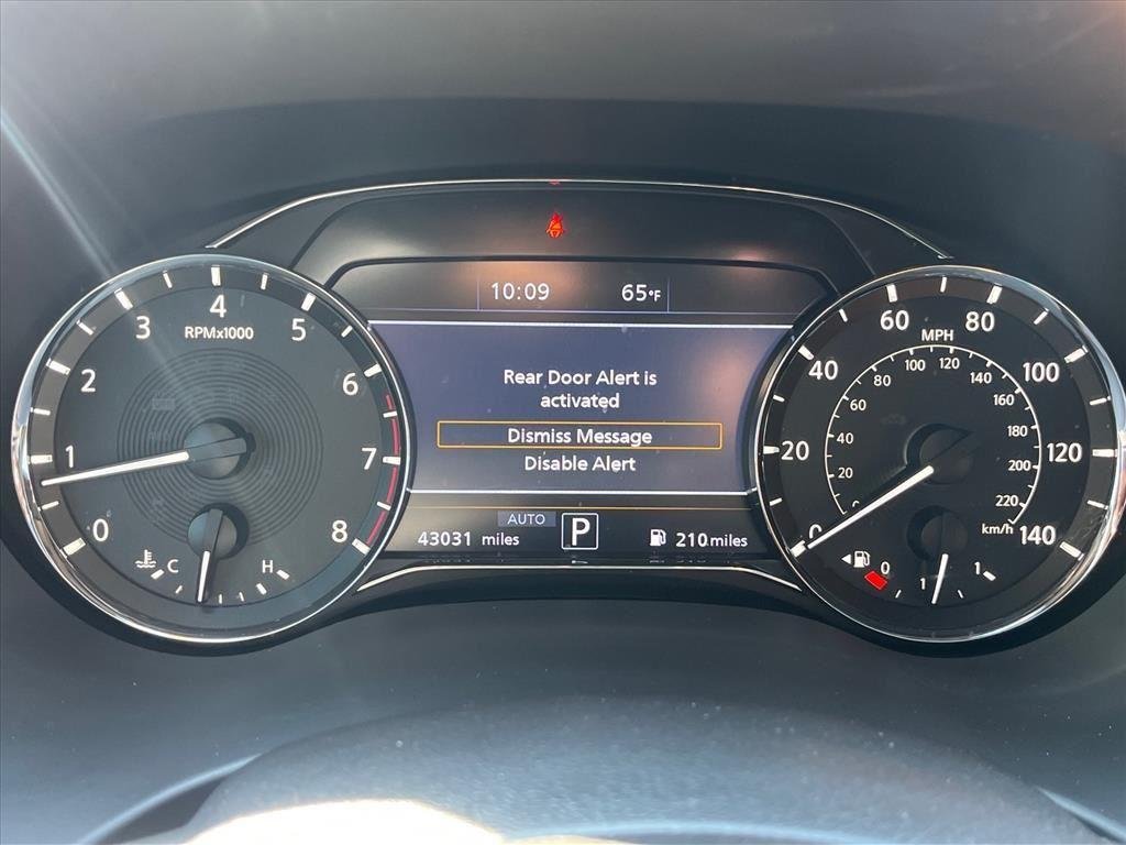 Used 2024 Black INFINITI SENSORY AWD image 10