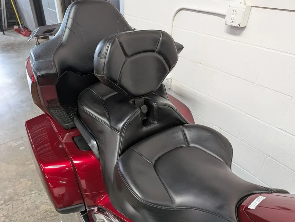Used 2018 MAROON Honda Powersports Tour Candy Ardent Red image 10