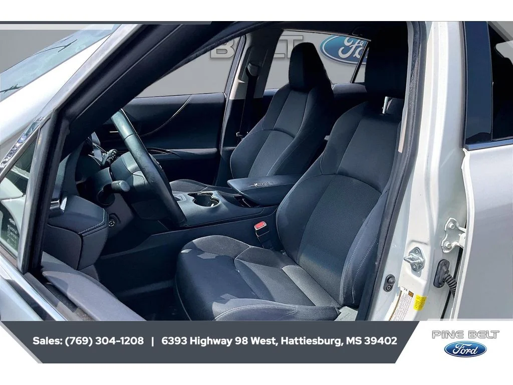Used 2021 Blizzard Pearl Toyota LE image 18