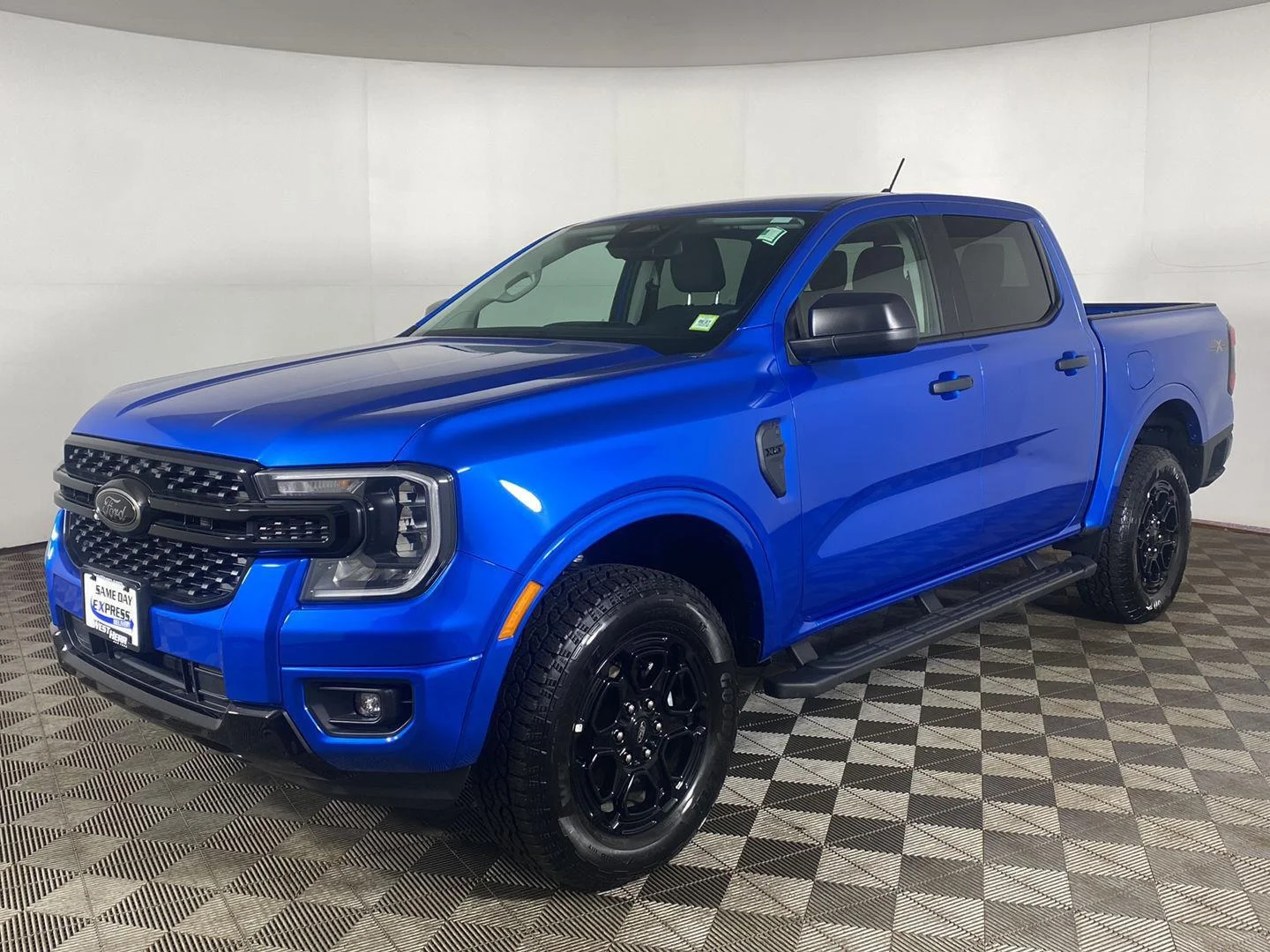 New 2026 Velocity Blue Ford XLT image 31
