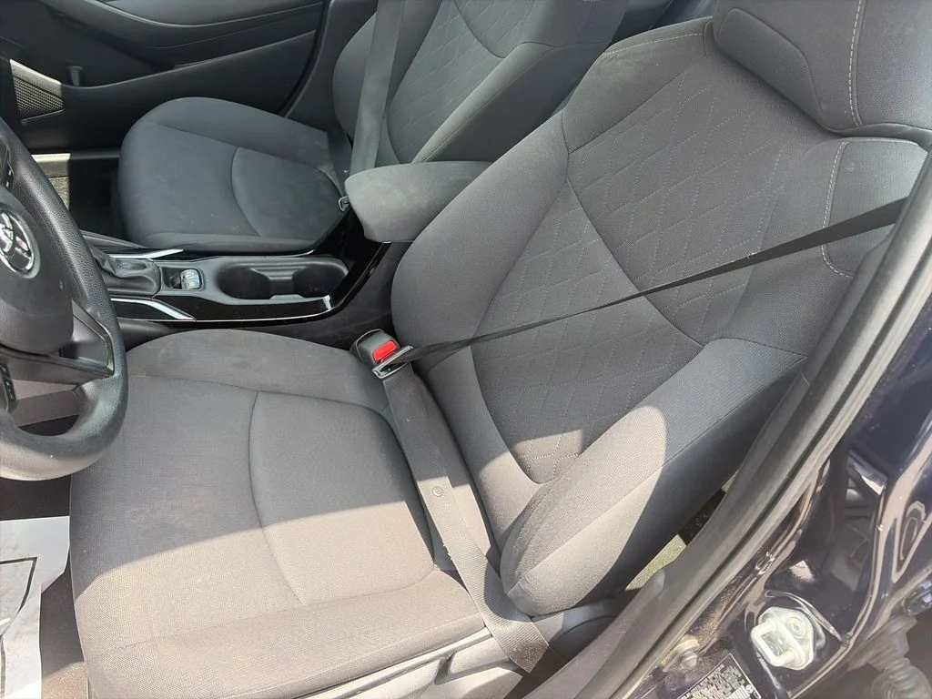 Used 2021 Blue Toyota LE image 14