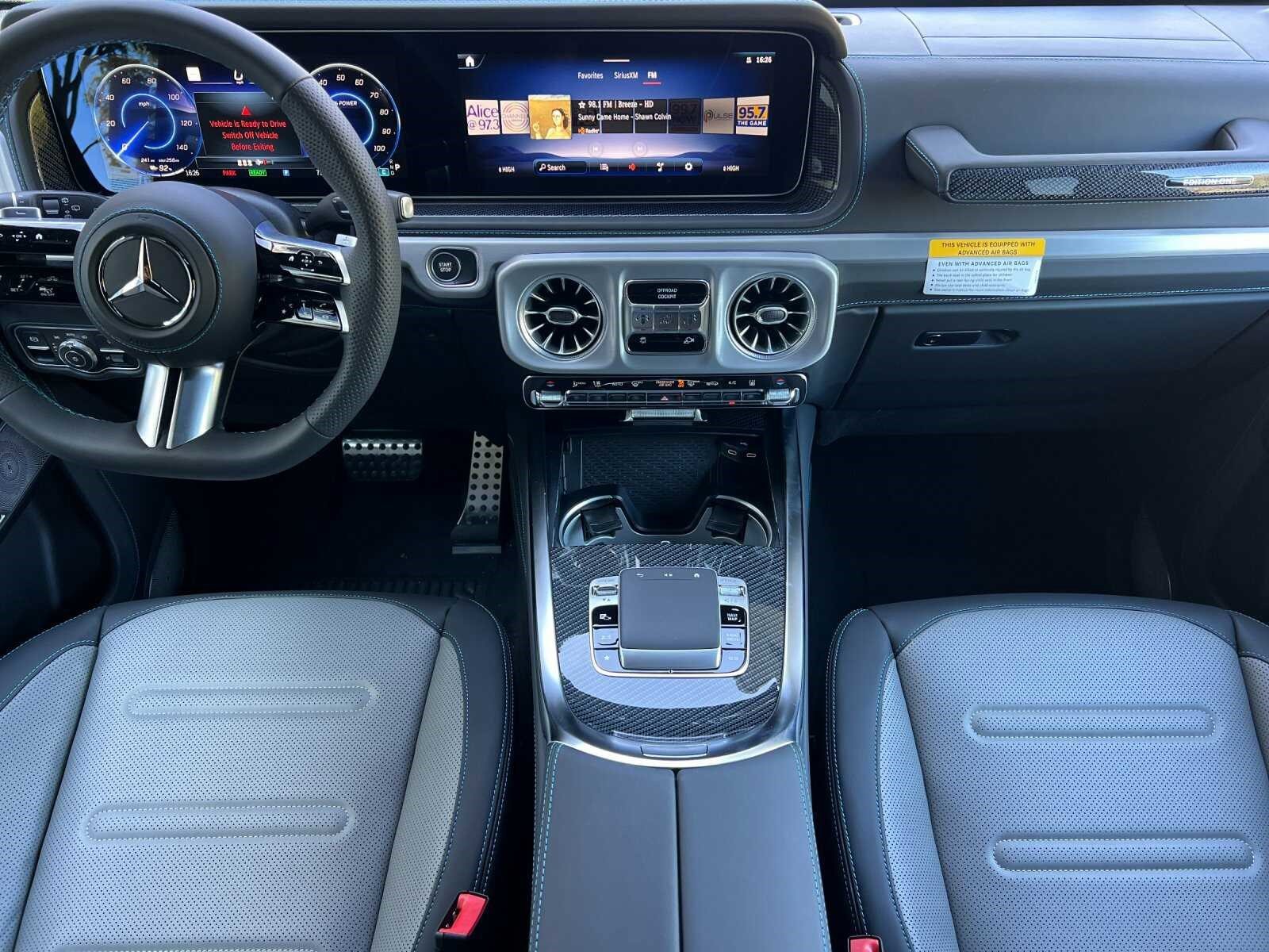 2025 Mercedes-Benz G-Class G580 - Photo 13