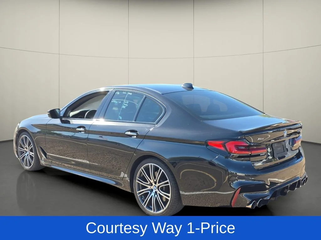 Used 2018 Black BMW 540i xDrive image 6