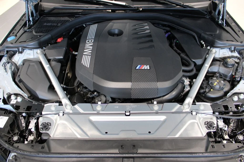 2026 BMW 4 Series M440i - Photo 41