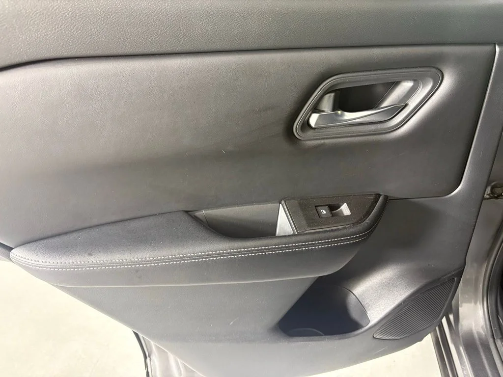 Used 2024 Gray Nissan SV image 32