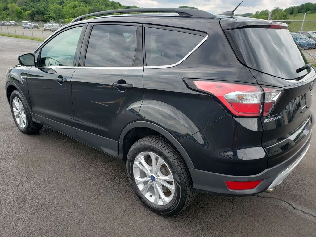 Used 2018 Black Ford SE image 6