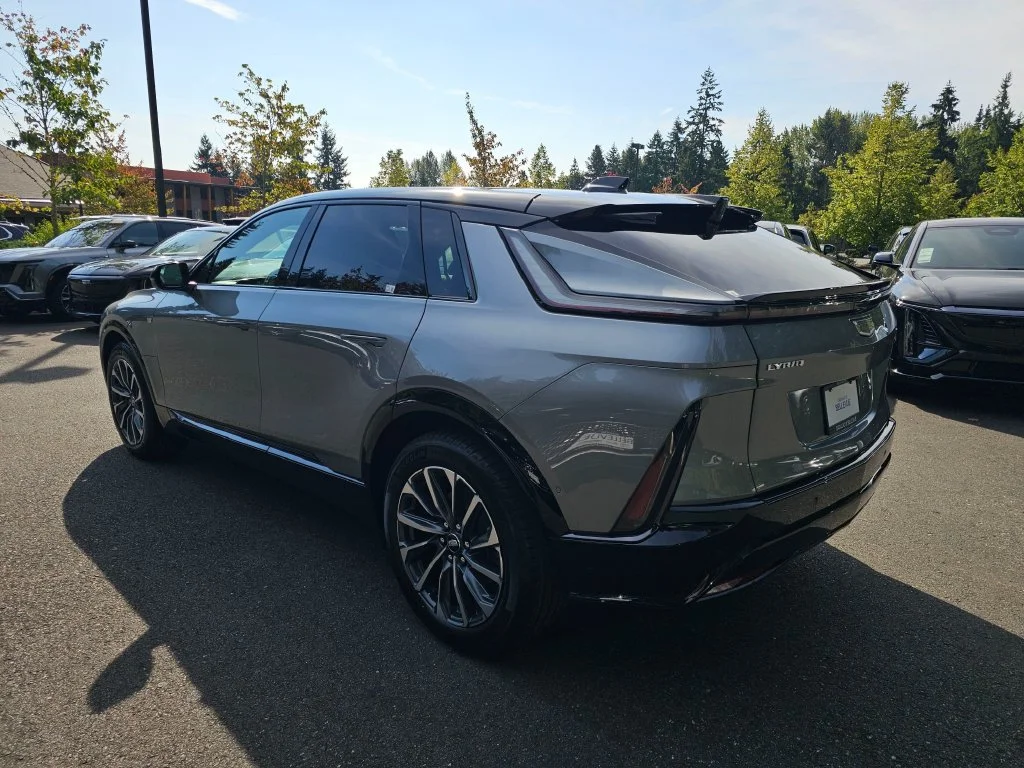 New 2027 Argent Silver Metallic Cadillac Premium Sport image 5