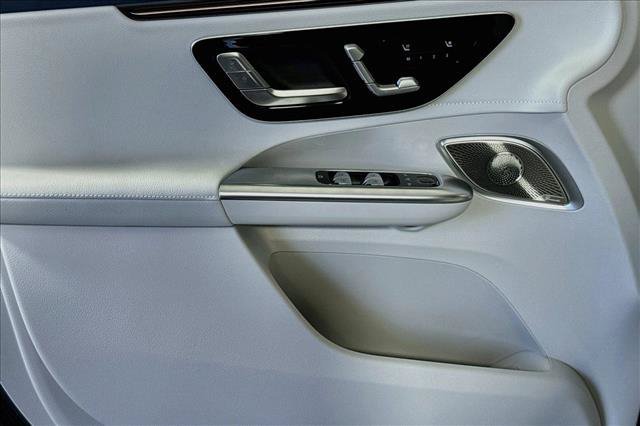 New 2027 Twilight Blue Metallic Mercedes-Benz EQE 320+ image 45