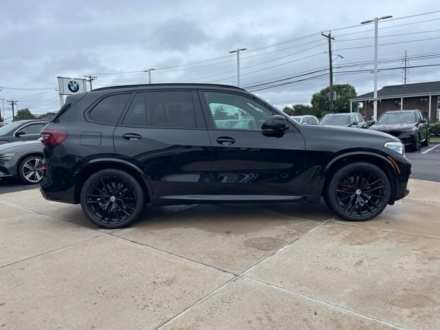 Used 2021 Black BMW xDrive40i image 26