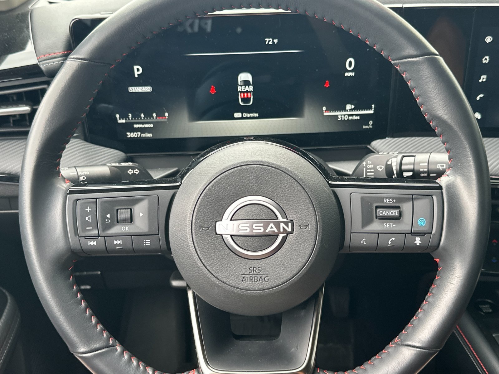 Used 2025 Aspen White/Super Black Nissan SR image 22