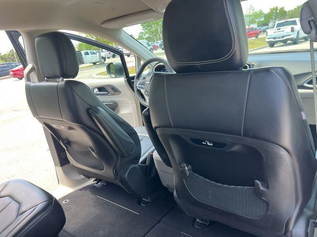 Certified Used 2023 Black Chrysler Touring L image 36