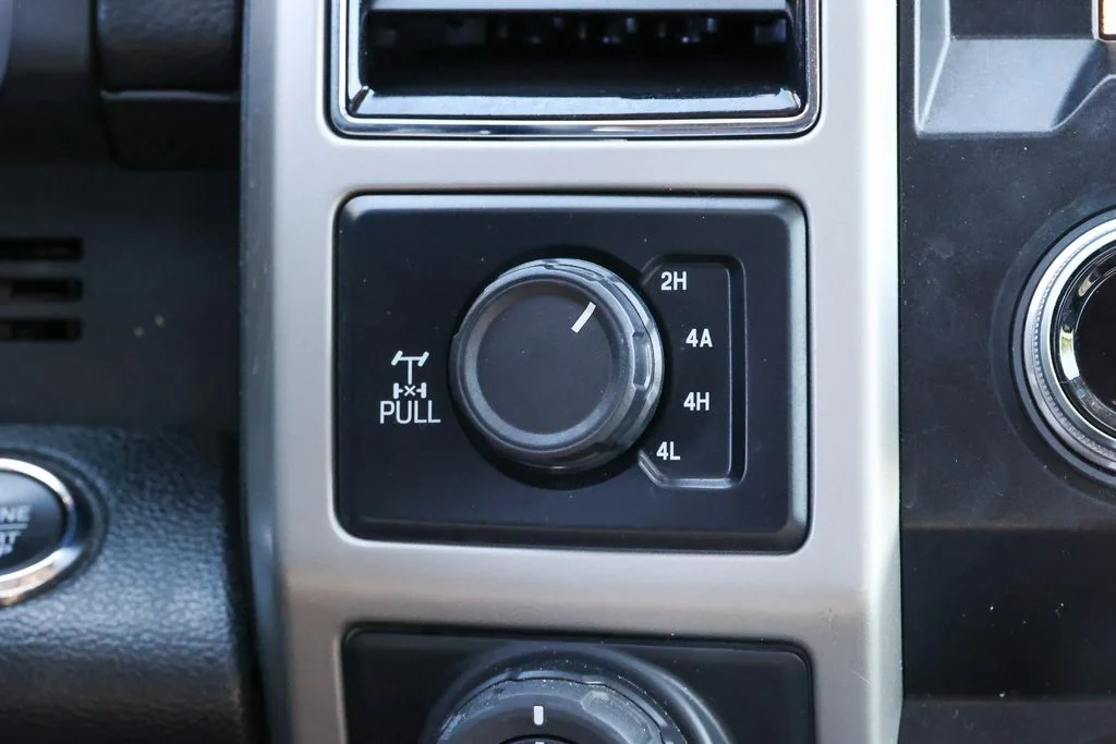Used 2019 Red Ford Lariat image 13