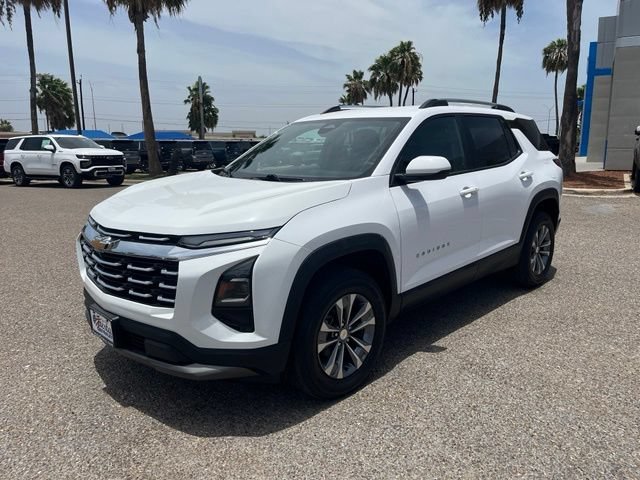 Used 2025 Summit White Chevrolet LT image 3