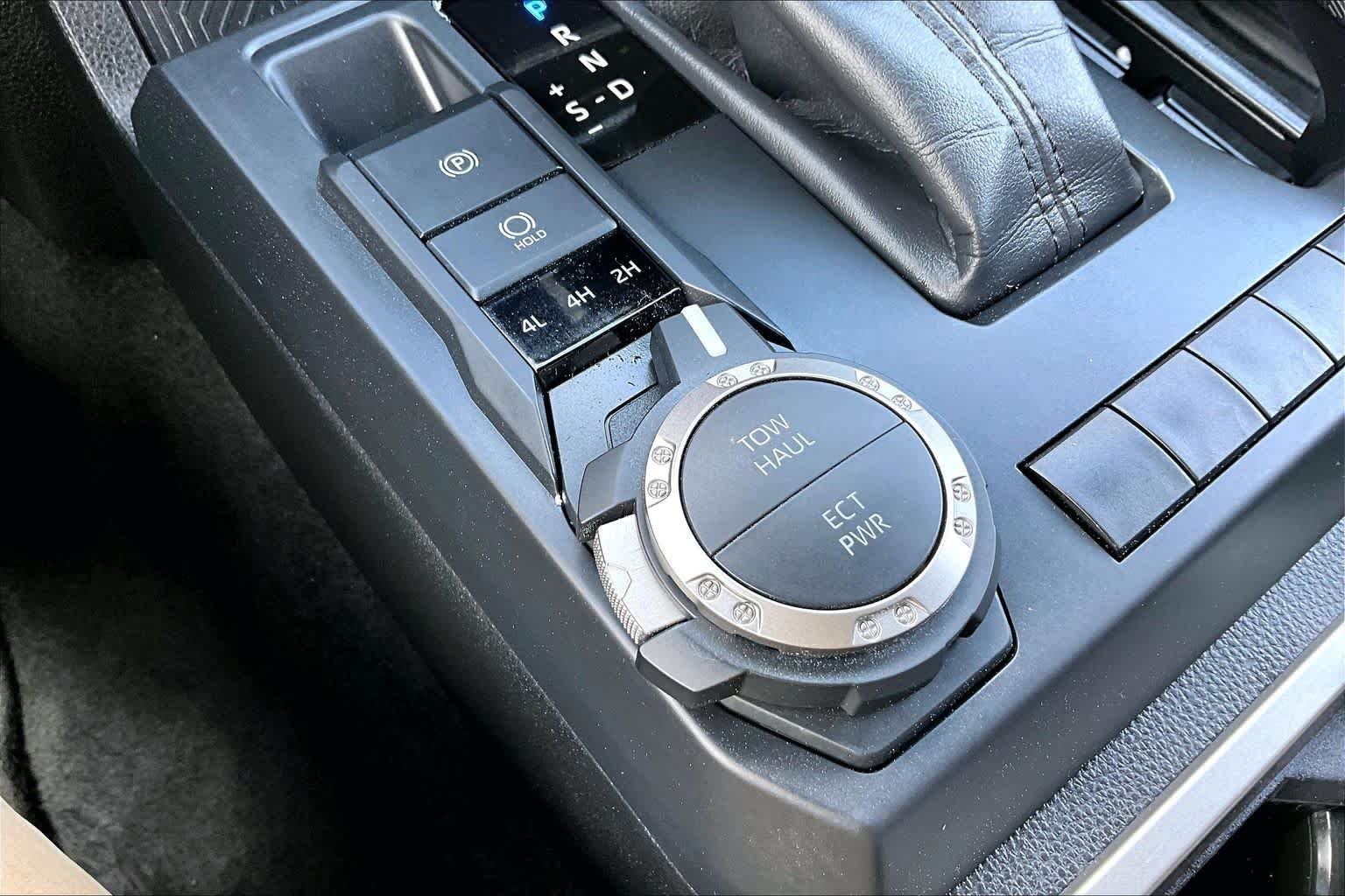 Used 2024 Underground Toyota SR5 image 62