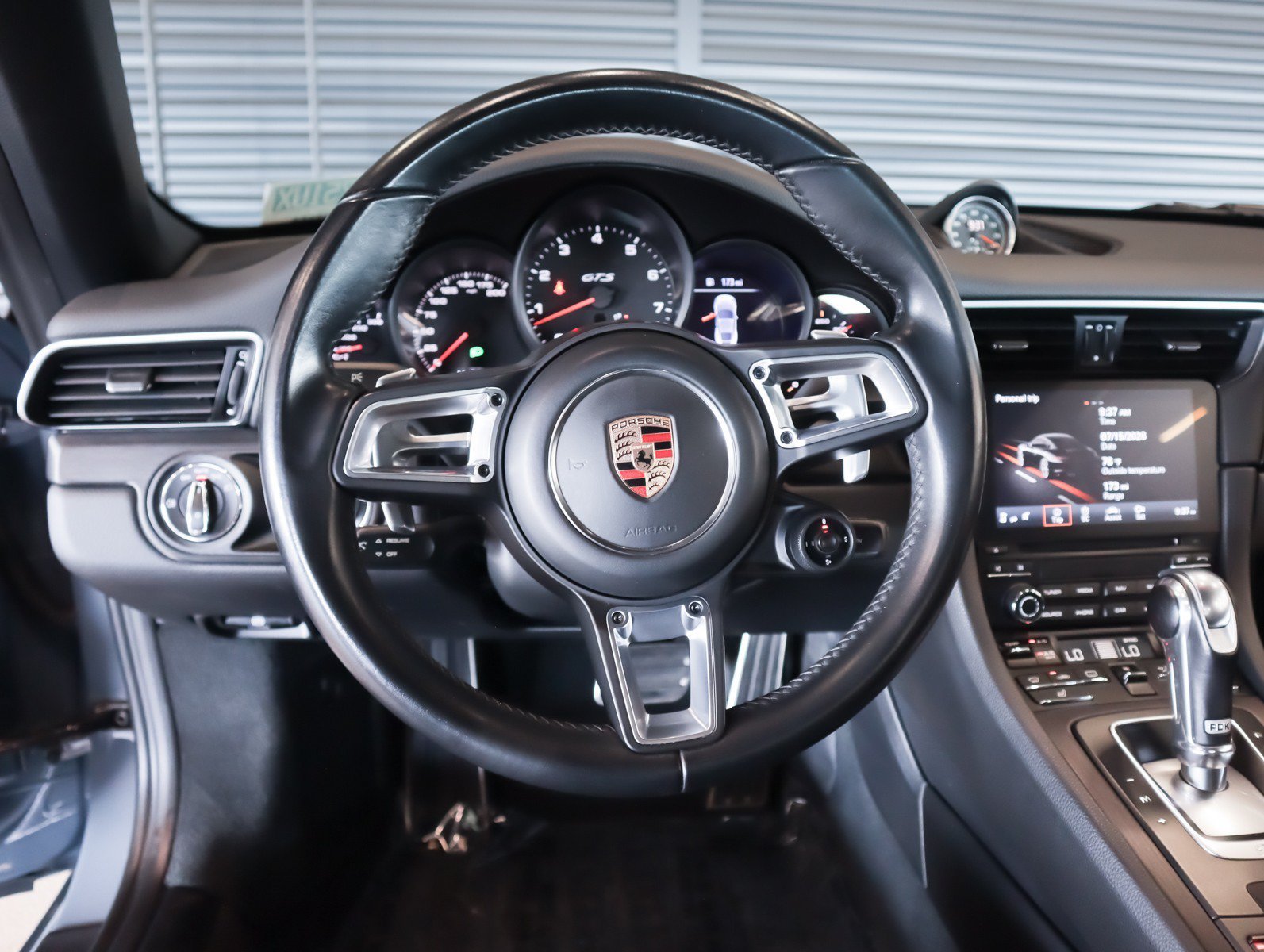 Used 2017 Graphite Blue Metallic Porsche Carrera GTS Coupe image 15