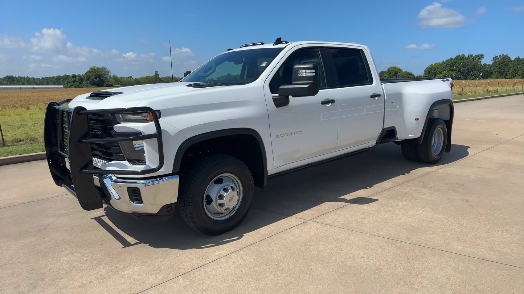 New 2026 Summit White Chevrolet Work Truck image 3