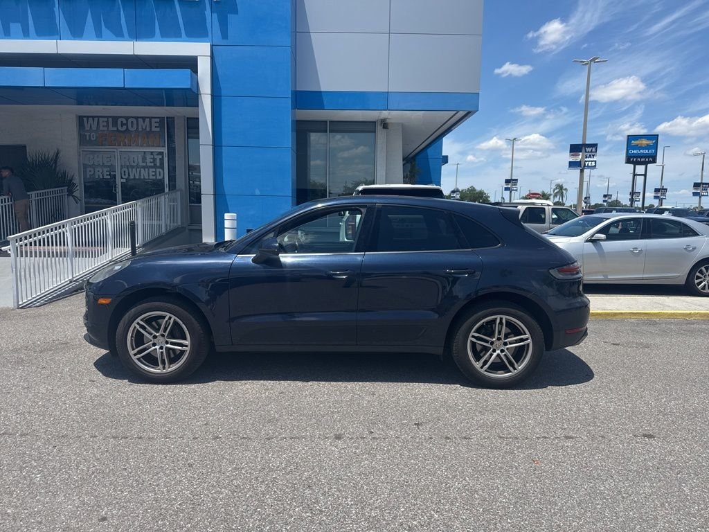 2019 Porsche Macan -'s photo