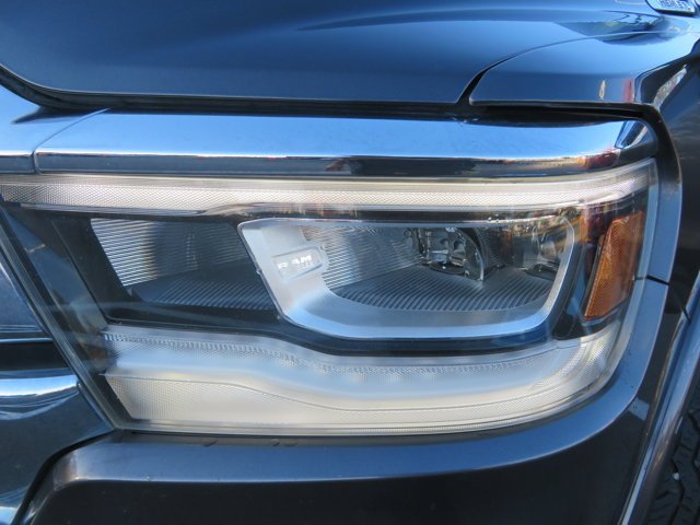 Used 2020 Granite Crystal Metallic Clearcoat Ram Laramie image 33