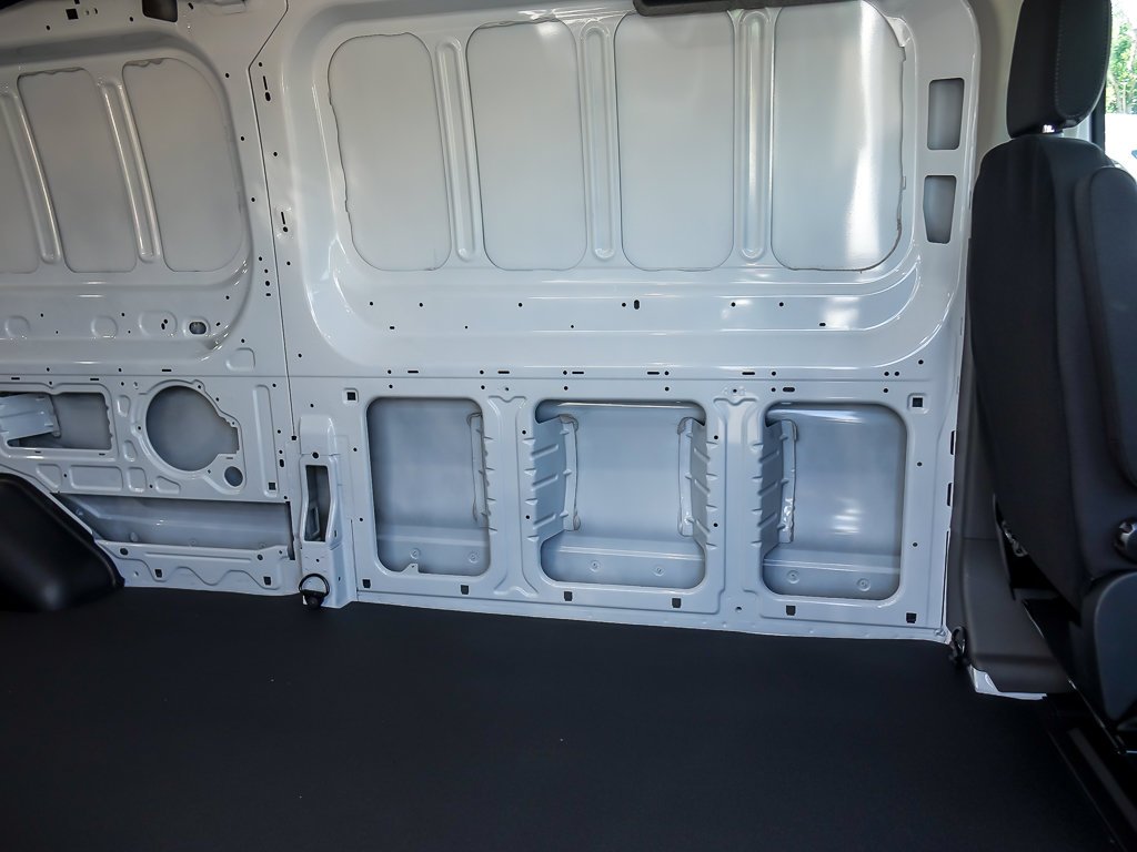 New 2026 Oxford White Ford T-250 148 Low Rf image 27