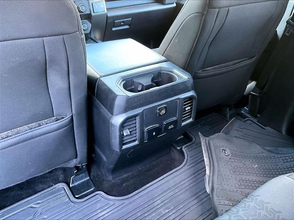 Used 2018 Lightning Blue Ford XLT image 28