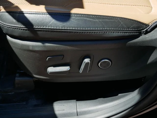 Used 2023 Twilight Black Hyundai Calligraphy image 16
