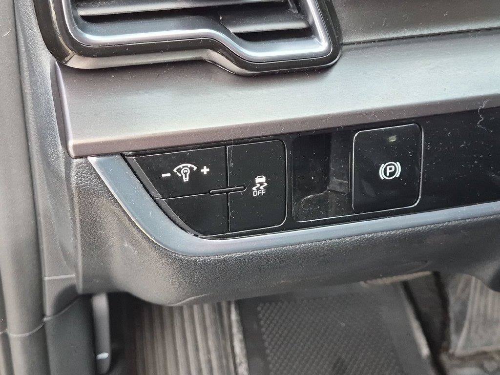 Certified Used 2024 Gray Kia EX image 13