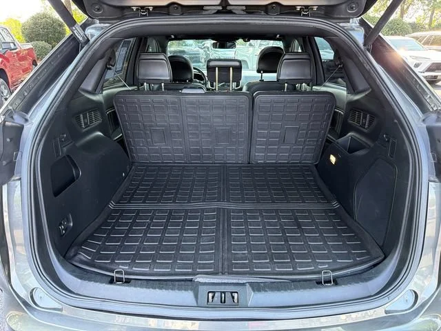Used 2019 Gray Ford ST image 18