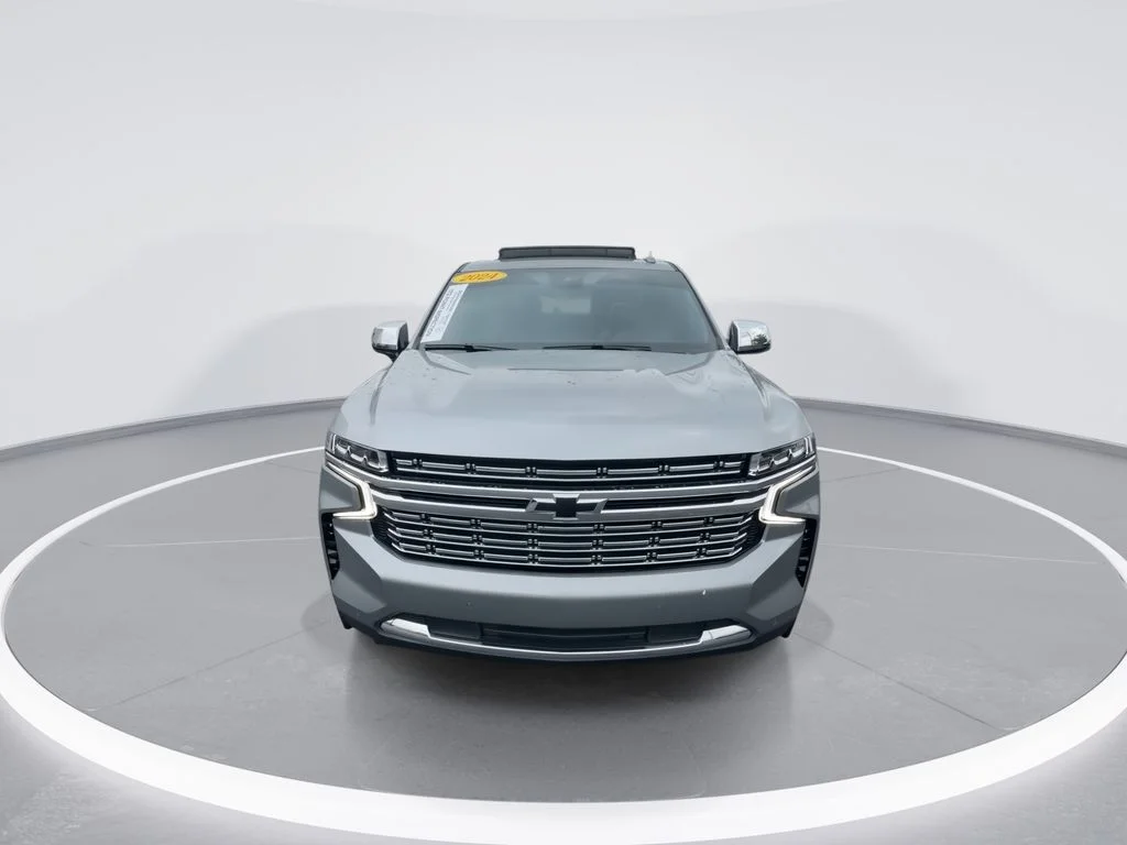 Used 2024 Gray Chevrolet Premier image 3