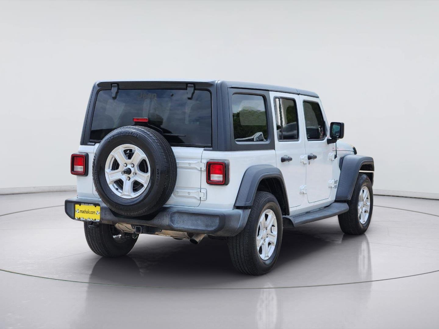 Certified Used 2020 Bright White Clearcoat Jeep Sport S image 6