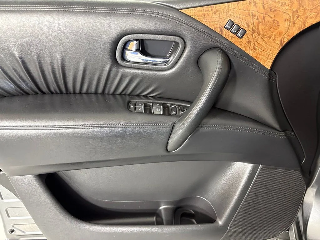 Used 2024 Gray Nissan SL image 14
