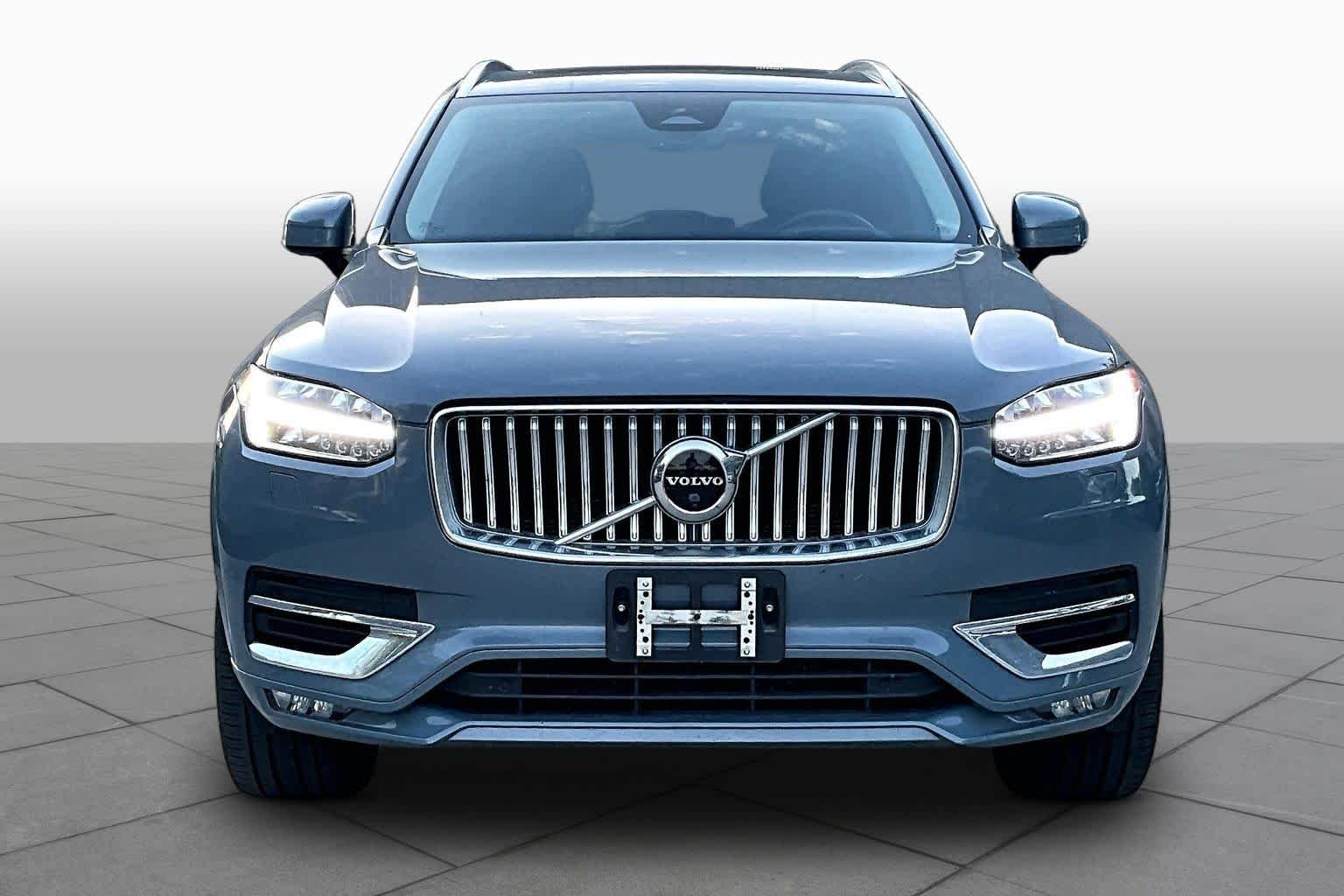 Used 2023 Thunder Grey Metallic Volvo Ultimate image 4