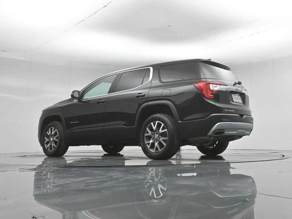 Used 2022 Black GMC SLE image 53