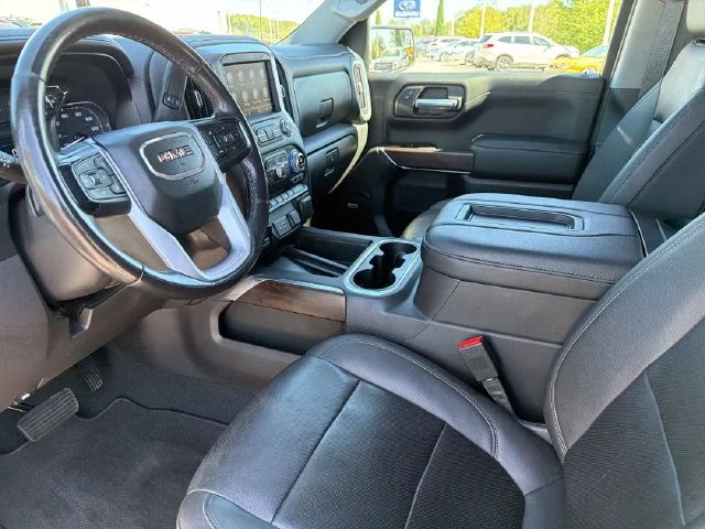 Used 2021 Silver GMC SLT image 17